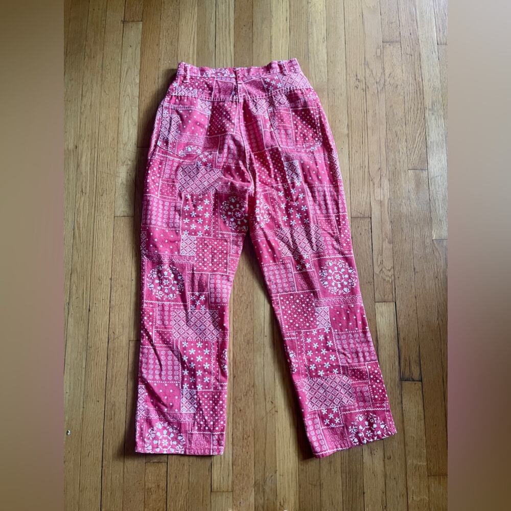 60s Vintage High Waisted Bandana Print Denim Pants - Picture 8 of 8